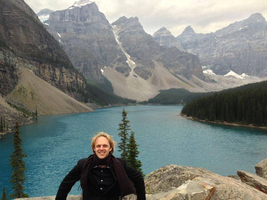 Дэвид Уилкок. Брак. Объявление: Счастливая жизнь! David_moraine_lake